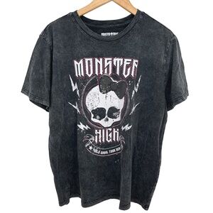 NWOT Monster High World Ghoul Tour 2010 Women’s XL
